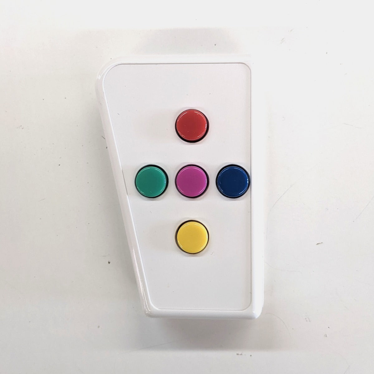 Trainer 5 Button Diamond